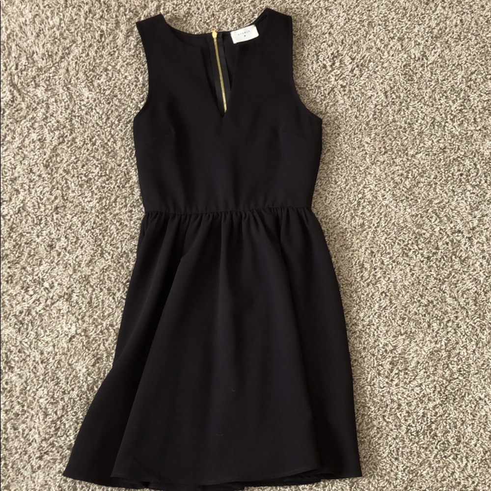 Everly black dress